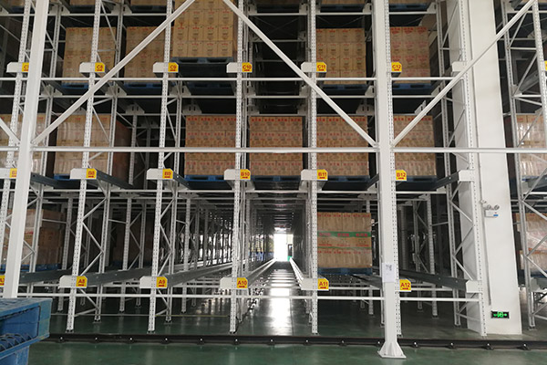 自動(dòng)化密集型貨架